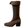 Botas ajustadas retro de dos vías hasta la rodilla con punta cuadrada, tacón grueso y hebilla de cinturón, modernas botas de jinete