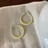 Aretes de Aro Color Amarillo Crema Matcha para Mujer, Estilo Coreano, Dulces y Elegantes, Modernos, Sencillos, Favorecedores para el Tono de Piel
