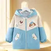 Bata para niños, chaqueta de plumas talla grande, ropa protectora, impermeable y resistente a las manchas, prenda exterior de manga larga para jardín de infantes, adecuada para otoño e invierno