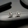 Brincos de Aranha Europeus e Americanos Transfronteiriços para Homens, Brincos de Design de Nicho Retrô de Luxo Leve para Mulheres, Brincos Tendência Modernos e Versáteis