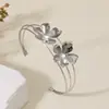 Pulsera Abierta de Metal Estilo Europeo y Americano con Flores, Hojas y Pétalos, Joyería de Mano Fresca, Simple, Personalizada y de Alta Gama para Mujeres