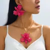 Conjunto de 3 Peças de Moda Transfronteiriça Europeia e Americana Conjunto de Colar com Pingente de Flor Grande e Brincos com Design de Flor Estéreo Assimétrico