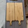 Tábua de corte doméstica de madeira de bambu cozinha tábua de corte multifuncional com alça bandeja para frutas e lanches pode ser pendurada tábua de corte de madeira maciça