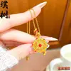 Loja de Ouro Mesmo Estilo Banhado a Ouro Gelo Triturado Trevo de Quatro Folhas Cabacinha Colar para Mulheres, Versátil e Elegante, Borboleta em Forma de Coração Corrente de Clavícula Joia