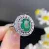 Anillo de Esmeralda Colombiana Natural Tamaño de la Piedra Principal: 7*9mm, Plata de Ley 925 Incrustada de Precisión