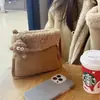 Bolsa de Pelúcia de Ombro Único para Mulheres Outono e Inverno, Nova Bolsa Transversal de Lã de Cordeiro Retrô de Nicho 2026, Porta-Celular e Porta-Moedas