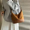 Bolsa Tote Feminina da Moda e Estilosa com Painéis Mesclados Foscos Tendência, com Acabamento de Alto Padrão, Bolsa de Ombro Único Transversal para o Dia a Dia, Pequena Bolsa de Balde