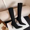 Pero botas altas elásticas de otoño nuevas de punta para mujer, botas largas de moda de terciopelo, botas versátiles que estilizan la rodilla, tela