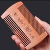 Venta al por mayor del fabricante Peine para Barba, Peine de Madera de Peral, Peine de Dientes Anchos para Barba de Hombre, Exportación de Peine de Madera de Durazno con Dientes Ultra-Densos para Uso Doméstico