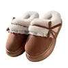 Nuevas Pantuflas de Algodón Cálidas con Felpa Plus Suela Gruesa para Mujer de Exterior Invierno Encaje Dulce Aumentadoras de Altura Pantuflas de Algodón para Mujer Selección Estricta de Fábrica