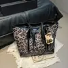 Bolso Tote Versátil de Moda Coreano para Mujer 2025 Nuevo Bolso de Hombro de Gran Capacidad para el Trabajo Bolso Casual de Axila para Mujer
