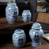 Jingdezhen Antiguo chino azul y blanco porcelana hecha a mano palabra feliz tanque de almacenamiento sala de estar estante antiguo adornos tetera venta al por mayor