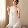 Zimei Noche Crujiente Sexy Lencería Talla Grande Transparente Tentación Ligueros Encaje Sexy Pijama de Mujer Bata Conjunto Dropshipping