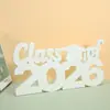 Productos de Madera Transfronterizos Senior2026 Decoraciones de Mesa para Fiesta de Graduación Accesorios para Fotos Adornos de Letras