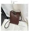 Bolsa Mini de Tecido Macio Nova Moda Verão 2026 Transfronteiriça Versátil para Celular Bolsa Pequena Feminina de Ombro Único Transversal
