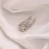 Broche de Laço Coração Simples para Mulheres, Corsage de Luxo, Alfinete Anti-Exposição para Gola Feminina, Alfinete de Cardigã, Acessório de Roupa