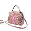 Elegante Bolso de Mano con Estampado de Serpiente 2026 Modelo Nuevo Bolso de Hombro Cruzado de Moda de Gama Alta Bolso de Cuero Genuino para Mamás de Mediana Edad