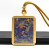 Colgante Thangka de Acero Inoxidable Pintado a Mano en Oro, Colgante de Collar Thangka del Dios Negro de la Riqueza, Thangka de Acero de Titanio al por Mayor