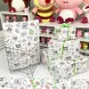 Una variedad de lindos papeles de regalo de dibujos animados para regalos navideños, materiales de embalaje para cajas de regalo, papel de regalo mixto de alta apariencia