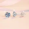 Aretes de Tachuela de Cuatro Garras, Pendientes de Plata S925 de Venta Caliente Transfronteriza, Estilo Clásico Simple y de Moda, Versátiles Pendientes de Moissanita Chapados en Oro de 18 Quilates