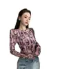 Camiseta de Manga Larga Tie-Dye Estilo Puro Deseo Dulce y Picante para Mujer, Diseño Irregular de Principios de Otoño, Top Corto Ajustado de Tendencia
