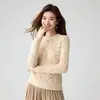Suéter de cashmere vazado 2026 outono e inverno novo feminino gola redonda camisa base, estilo delicado, caimento solto, afina a silhueta, suéter quente
