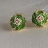 Brincos de agulha de prata camélia S925 estereoscópicos frescos verdes coreanos doces simples elegantes nicho brincos da moda