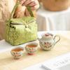Juego de té de viaje con camelia pintada a mano, color bajo cubierta, una tetera, dos tazas, tetera de cerámica portátil para exteriores