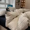 Conjunto de Cuatro Piezas Rayado de Hilo Puff Estilo Minimalista, Conjunto de Tres Piezas Simple de Algodón Puro Lavado para Dormitorio de Estudiante, Funda Nórdica, Sábana Ajustable 3