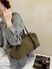 Colección nueva 2026: colgantes de bolso minimalistas y elegantes, bolsos de hombro de gran capacidad, bolsos de mujer de moda para otoño e invierno, bolsos de mano retro