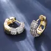 Brincos de Tarraxa Populares Europeus e Americanos com Micro Zircônias Cravejadas para Homens e Mulheres, Argolas Estilo Hip-Hop, Brincos Banhados a Ouro para E-commerce Transfronteiriço Atacado