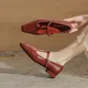 Jingang Yl25106 Salto Anabela Bico Quadrado Estilo Francês Sapatos de Salto Único 2025 Nova Coleção Primavera e Outono Sexy Salto Baixo Versátil Boca Rasa Sapatos Femininos