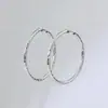Pendientes Sencillos Europeos y Americanos Combinables sin Agujeros en las Orejas Pendientes de Aro Grande Exagerados Moda Fresco Fresco Flor Dividida Invisible Clip de Oreja de Primavera