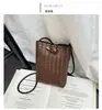 Transfronterizo 2026 Verano Nueva Moda Mini Bolso de Tejido Suave Versátil Bolso para Teléfono Móvil Pequeño Bolso Cruzado de Hombro Único para Mujer