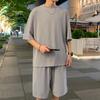 2024 Verano Nuevo estilo de Hong Kong talla grande para hombre Camiseta de manga corta de seda de hielo Pantalones cortos traje de moda de dos piezas Tienda de una pieza