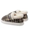 Pantuflas de algodón con suela gruesa para mujer, de invierno, cobertura total, caña alta, felpa, cálidas, para pareja, de interior, para uso en invierno