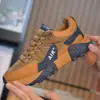 Sapatos Masculinos 2026 Moda Casual Esportivos Tênis Antiderrapantes Sapatos de Viagem Masculinos Tênis de Corrida Venda Transfronteiriça de Comércio Exterior