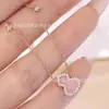 Collar de Calabaza Versión Alta Kirin para Mujer Chapado en Oro Rosa de 18K Fulu Ruyi Cadena de Clavícula de Nácar Blanco de Alta Calidad Ágata Cornalina