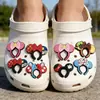 Zuecos Forma Diadema Mickey Hebillas para Zapatos Flor para Zapatos Decoración para Zapatos Agujero Dibujos Animados Lindo Removible Decoración para Zapatos Venta al por Mayor