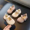 Zapatos de princesa para niña pequeña de un año zapatos para bebé niña sandalias transpirables de flyknit de primavera suela suave zapatos para gatear niña zapatos