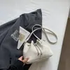 Bolsas de Lujo para Mujer 2026 Nueva Moda Trendy Primavera-Verano Ultra-Popular Bolsos de Hombro de Nicho Bolsos Cruzados tipo Cubo Exquisitos