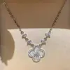 Collar Usado de Flor de Cerezo y Trébol de Cuatro Hojas con Nácar para Mujer Diseño de Nicho Ins Joyería Versátil de Alta Gama Cadena para Clavícula