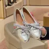 Sapatos de Ballet Esportivo Novo Estilo para Mulheres, Sapatos Planos com Cadarço Perfurados em Couro Macio, Sapatos Casuais Brancos Versáteis, Direto do Fabricante