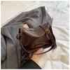 Bolsa de Mão Retrô Transfronteiriça Feminina 2026 Novo Estilo Bolsa de Ombro Único para o Dia a Dia Trabalho Lazer Versátil Bolsa Transversal