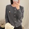 Cárdigan de punto bordado con hongos para mujer, nuevo estilo otoño/invierno 2026, detalle de botón floral, chaqueta suéter de manga larga para figuras petite