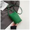 Bolsa Transversal de Couro Macio Casual para Celular Versão Coreana 2025 Nova de Ombro Único Retro Moda Versátil Diário Trabalho Roupas Bolsa Saco