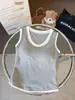 6165 # Chaleco de Color Bloqueado Falso de Dos Piezas con Cuello Redondo para Mujer, Adecuado para Usar Tanto por Dentro como por Fuera, con Almohadillas Integradas en el Pecho, Diseño de Espalda Hermoso Integrado, y como Top de Capa Base para Mujer