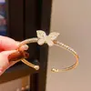 Chapado Eléctrico de Oro Real de 14K Estilo de Lujo Accesible Mariposa de Circonita Geométrico Abierto Pulsera Versátil Retro Elegante Joyería de Gama Alta