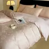 Conjunto de quatro peças em jacquard em relevo de algodão puro, 60 contagens, jacquard tingido em fio de alta densidade totalmente em algodão, luxo leve para uso doméstico, atacado de fábrica