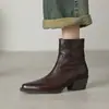 Botas de tornozelo com salto grosso de couro genuíno estilo britânico para comércio exterior transfronteiriço, botas Martin femininas versáteis preto e marrom de bico quadrado retrô para outono e inverno